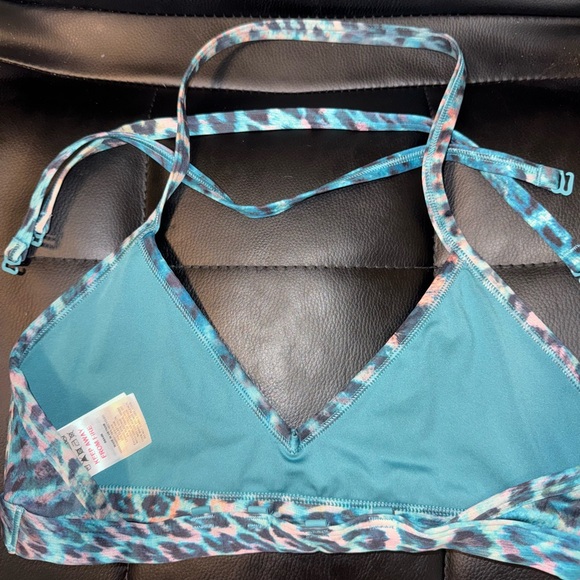 Power minimal Gymshark Blue Leopard sports bra - Picture 2 of 3
